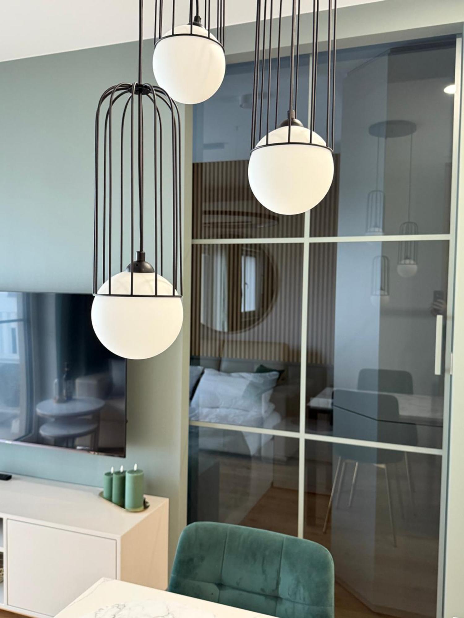 Appartement Luxury Modern Apartment,quiet Place Near To The Airport *